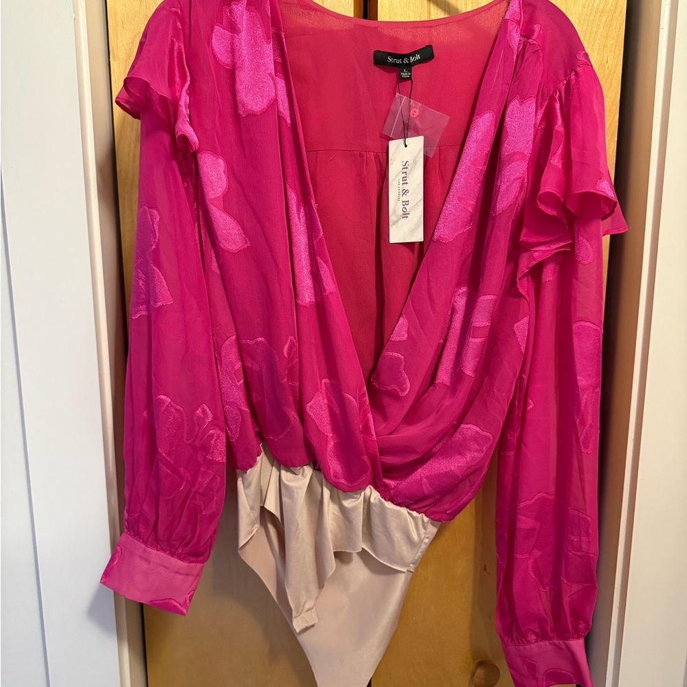 New with Tags! Sophie Rue Fuchsia Floral Bodysuit